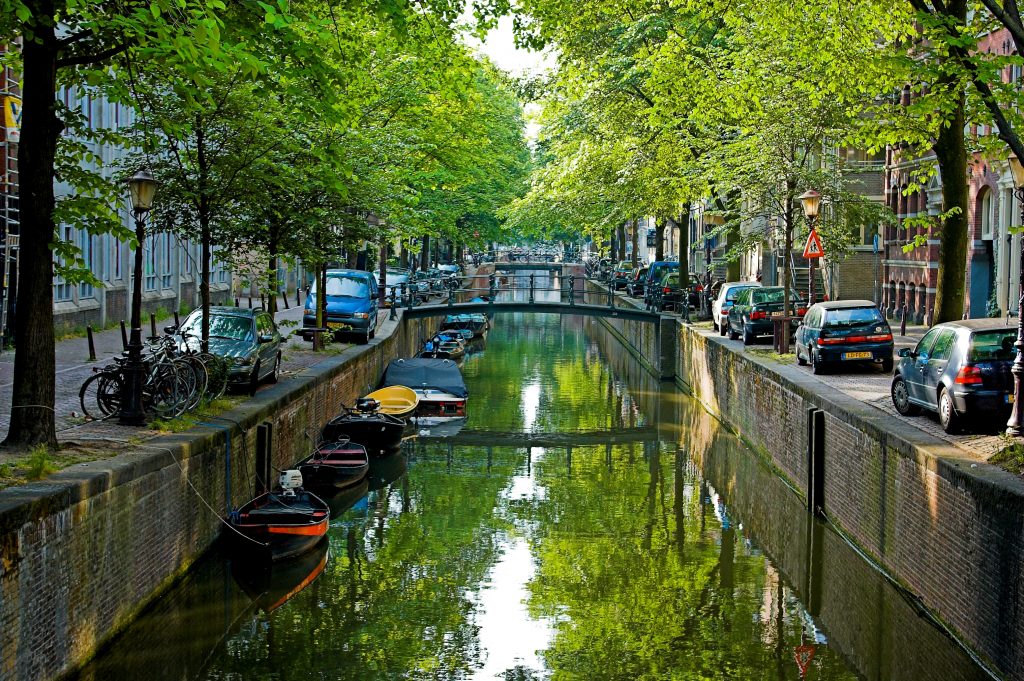 Look at the Amsterdam canal
